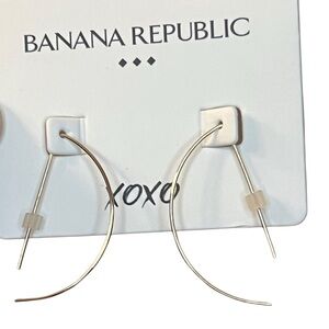 NWT Banana Republic Semi Circle Threader Goldtone Minimalist Earrings